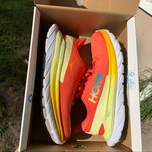 Hoka One One Mach 4 Women’s 6.5